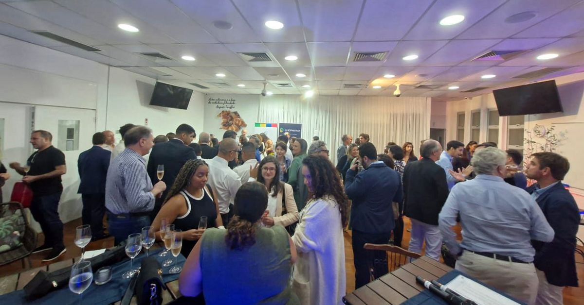 Soirée networking et gastronomie française marque Conexão Carioca au Cordon Bleu